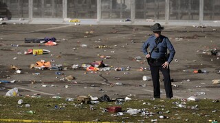 Super Bowl: Ένας νεκρός και 21 τραυματίες από πυροβολισμούς στην παρέλαση νικητών στο Κάνσας