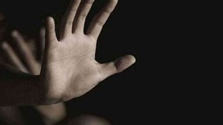 Ναύπακτος: 19χρονη κατήγγειλε τον πατέρα της για σεξουαλική παρενόχληση