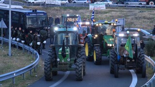 Μπρα ντε φέρ κυβέρνησης και αγροτών πριν την κάθοδο στην Αθήνα την Τρίτη