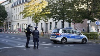 Γαλλία: Πυροβόλησε τη σύζυγό του και αυτοκτόνησε έξω από το δικαστήριο