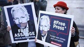 Ασάνζ: Στο στόχαστρο των ΗΠΑ λόγω των αποκαλύψεων του WikiLeaks