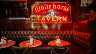 Το αγαπημένο μπαρ του Jack Kerouac λειτουργεί ακόμη στη Νέα Υόρκη
