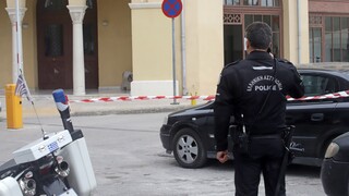 Θεσσαλονίκη: Νέα μέτρα ασφαλείας στη «σκιά» της τοποθέτησης βόμβας στα δικαστήρια