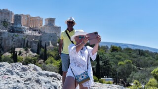Ξενοδόχοι Αττικής: Ικανοποιημένοι οι τουρίστες από την Αθήνα - Κορυφαίο αξιοθέατο η Ακρόπολη