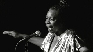 Πώς οι φυλετικές διακρίσεις ενέπνευσαν τα τραγούδια της Nina Simone