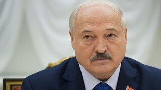 Λευκορωσία: Ανήμερα των εκλογών-παρωδία ο Λουκασένκο δήλωσε υποψήφιος και για το 2025