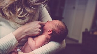 Επίδομα γέννησης: Τα ποσά ανά παιδί και ο τρόπος καταβολής του