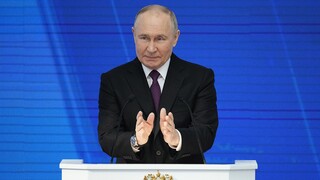 Βλάντιμιρ Πούτιν προς Δύση: «Έχουμε και εμείς όπλα που μπορούν να σας πλήξουν» 