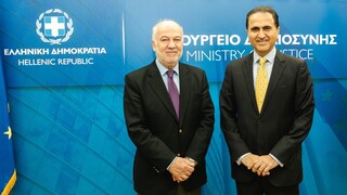 Συνάντηση του υπ. Δικαιοσύνης Γ. Φλωρίδη με τον Πρέσβη του Κατάρ στην Ελλάδα