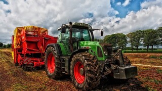Αγρότες: Μόνιμη και με νέα μέθοδο η επιστροφή του ΕΦΚ στο πετρέλαιο από το 2025